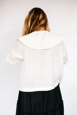 ELLA OVERSIZE COLLAR TOP WITH 3/4 LENGTH SLEEVES