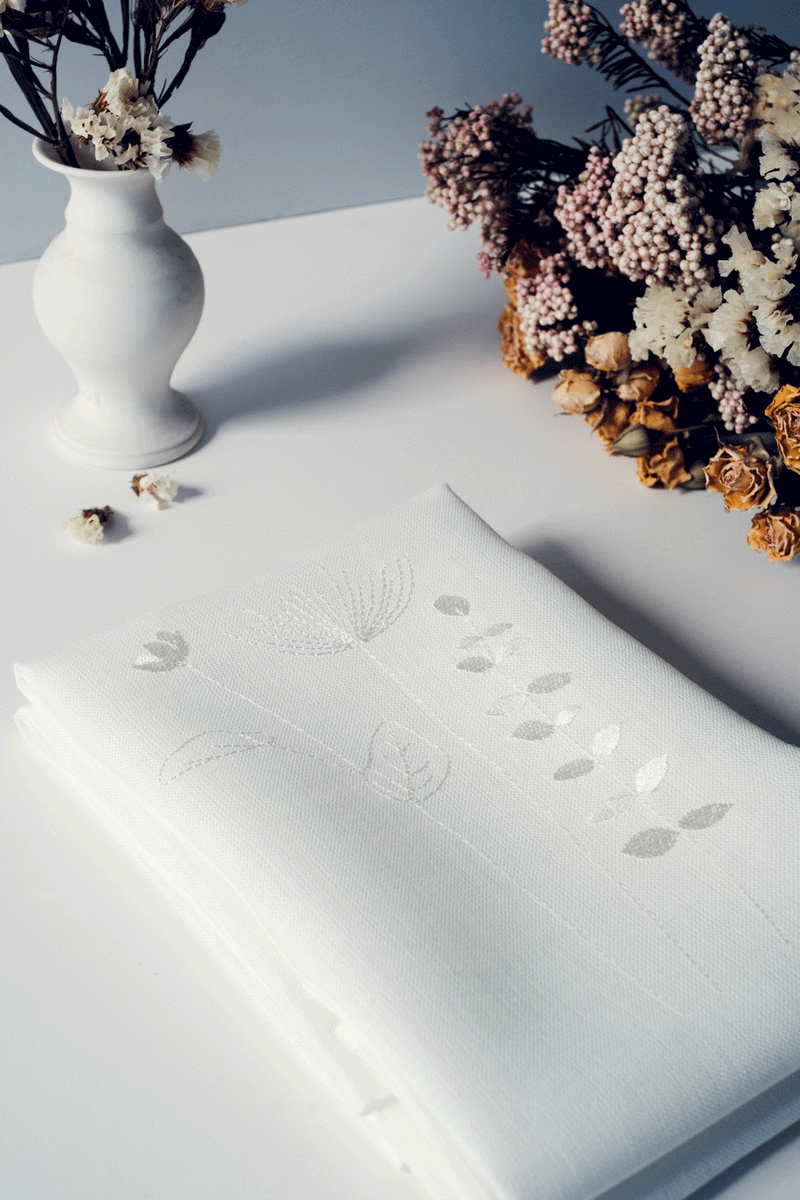 'Irish Wildflower' Embroidered Irish Linen napkins white