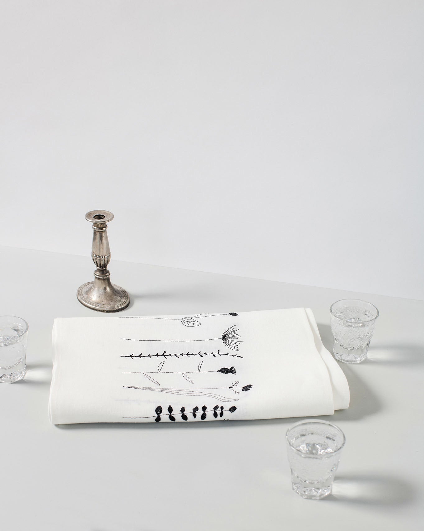 Black Irish wildflower embroidery on an ivory Irish linen table runner 