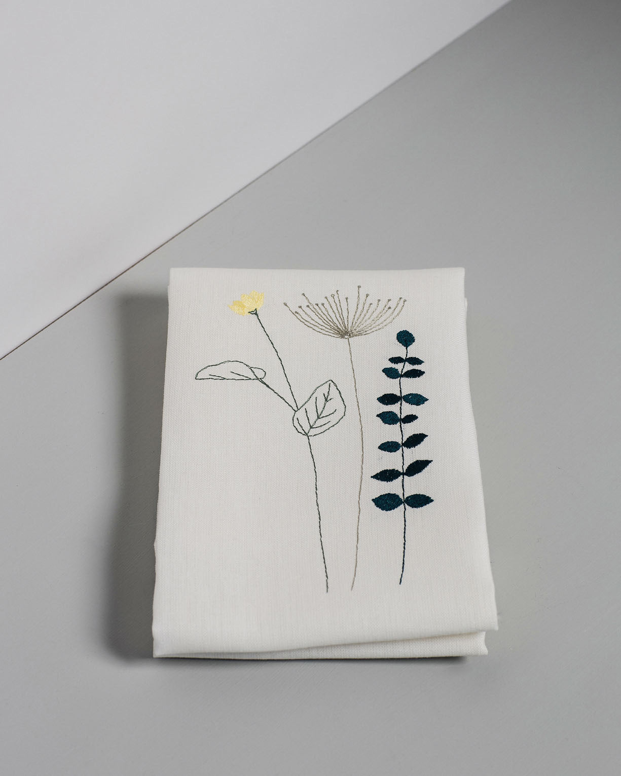 Irish linen napkin with irish wildflower embroidery 