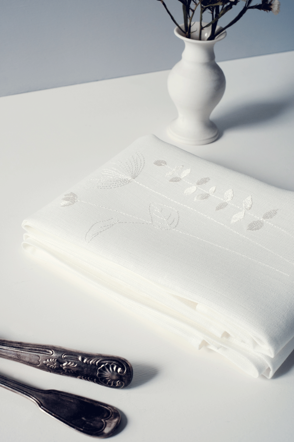 Irish linen napkin with ivory Irish wildflower embroidery 